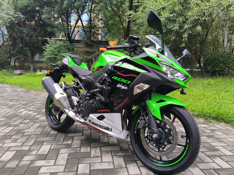 二手川崎Ninja 400