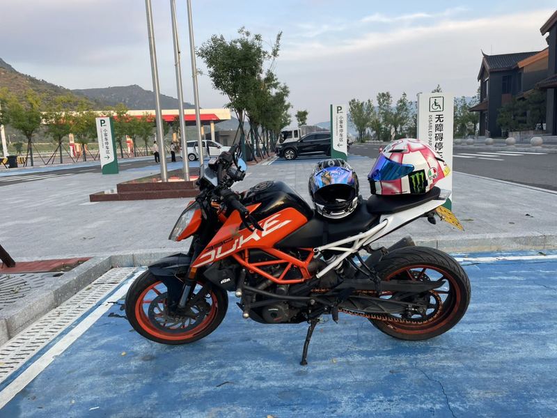 二手KTMR2R390 Duke