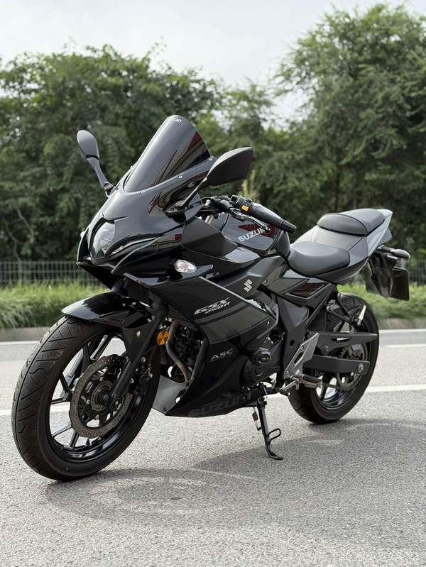 二手豪爵铃木GSX250R