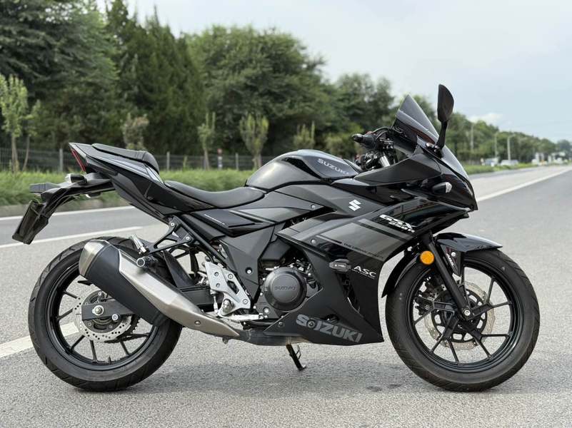 二手豪爵铃木GSX250R