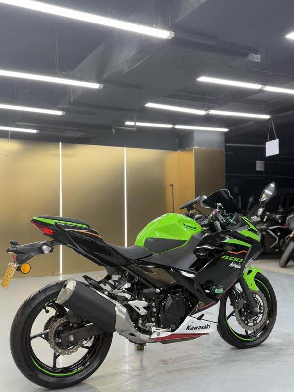 二手川崎Ninja 400