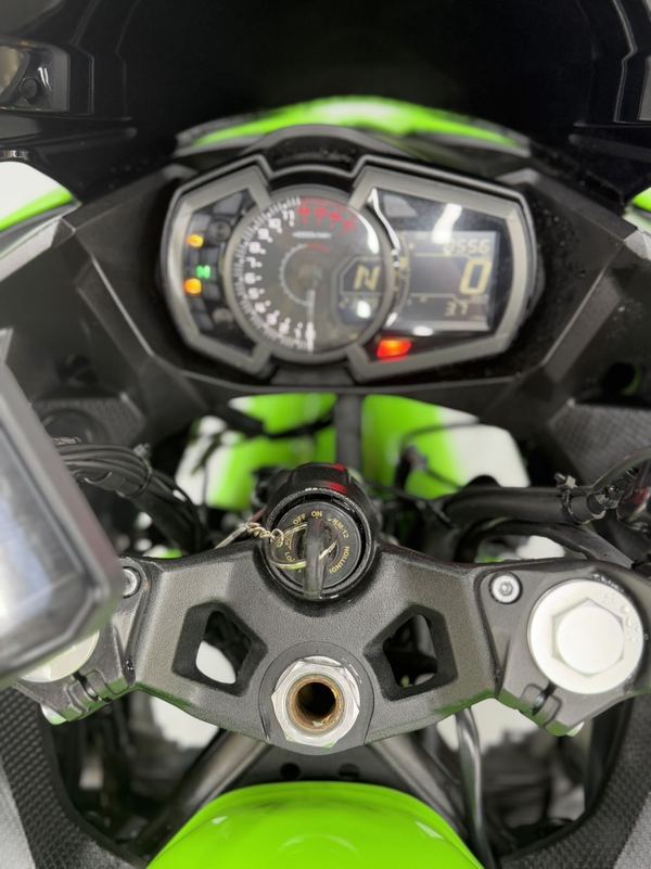 二手川崎Ninja 400
