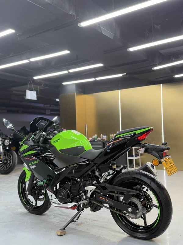 二手川崎Ninja 400