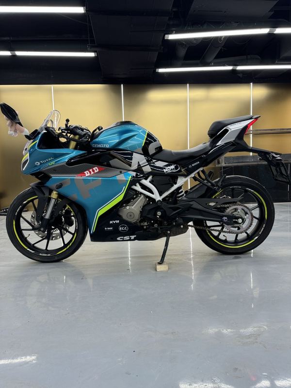 二手春风250SR