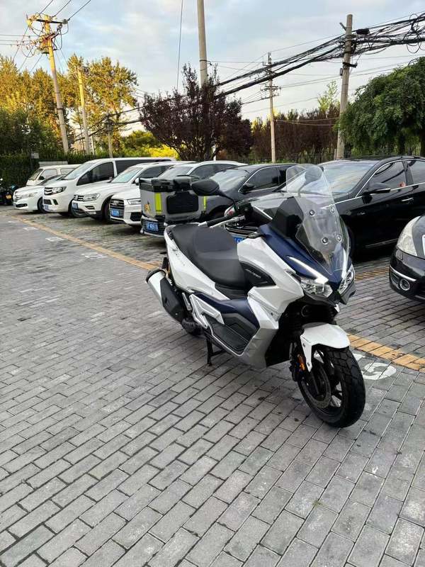 二手大阳V锐 ADV350