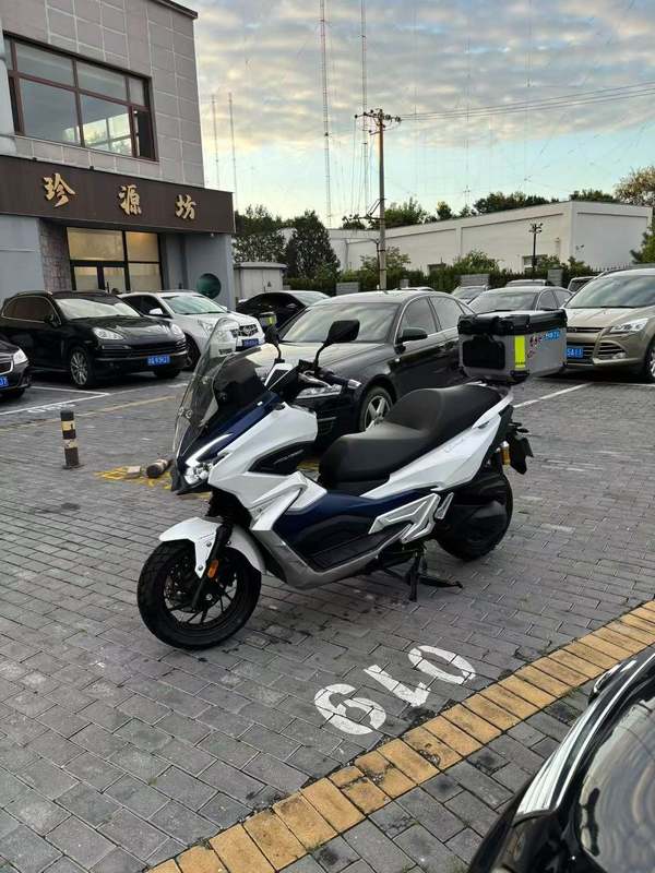 二手大阳V锐 ADV350