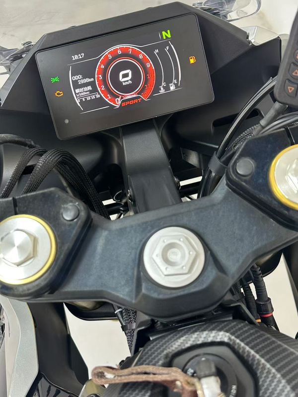 二手春风250SR