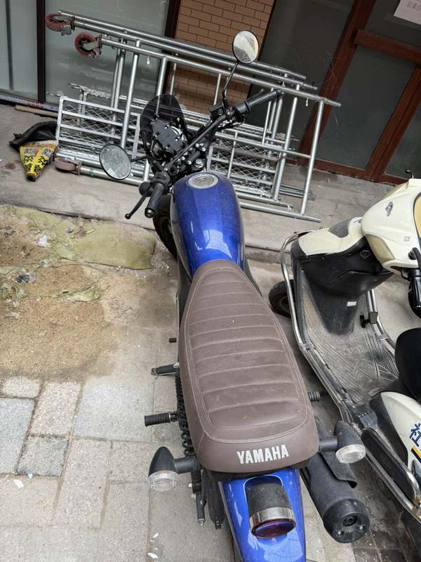 二手建设雅马哈GT150 Fazer