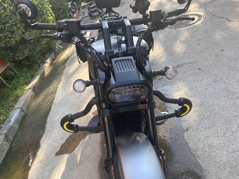 二手QJMOTOR闪250