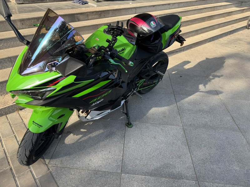 二手川崎Ninja 400