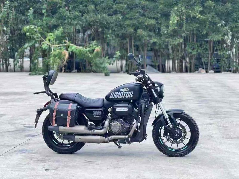 二手QJMOTOR闪300