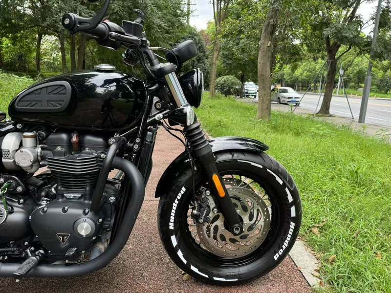 二手凯旋Bonneville Bobber