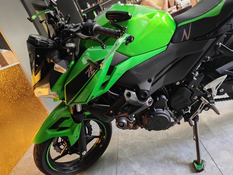 二手川崎Z400