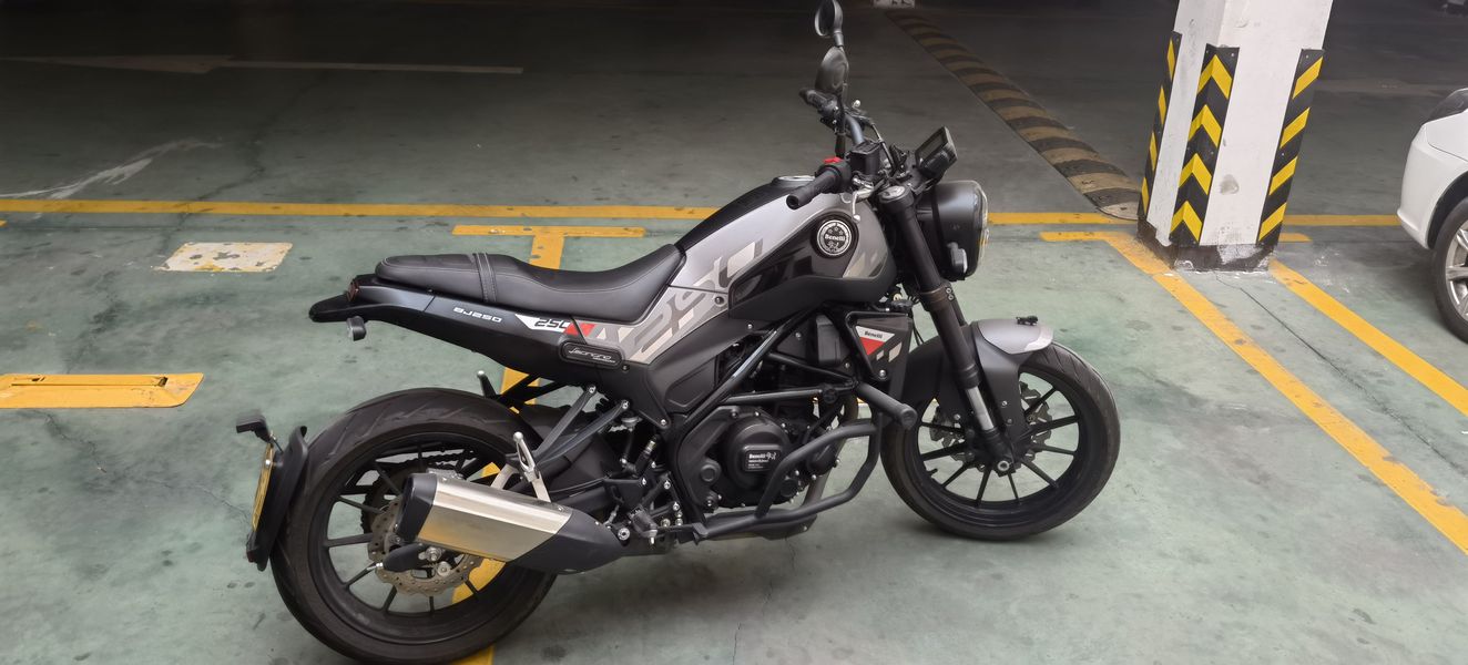 二手贝纳利幼狮 Leoncino 250