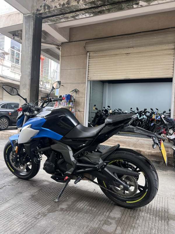 二手春风400NK