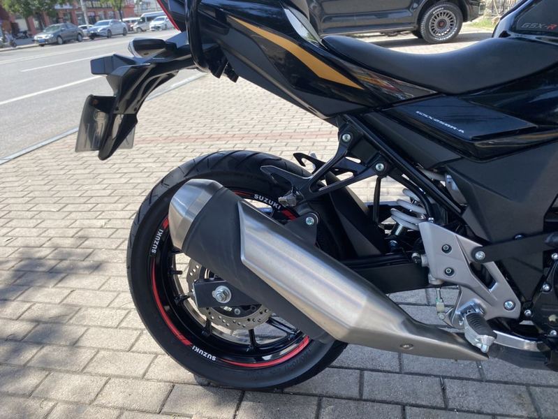 二手豪爵铃木GSX250R