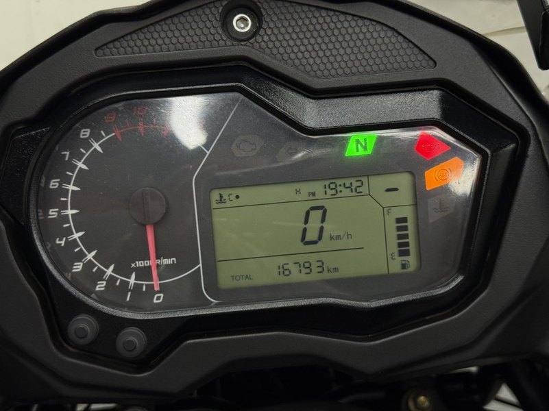 二手贝纳利金鹏 TRK502