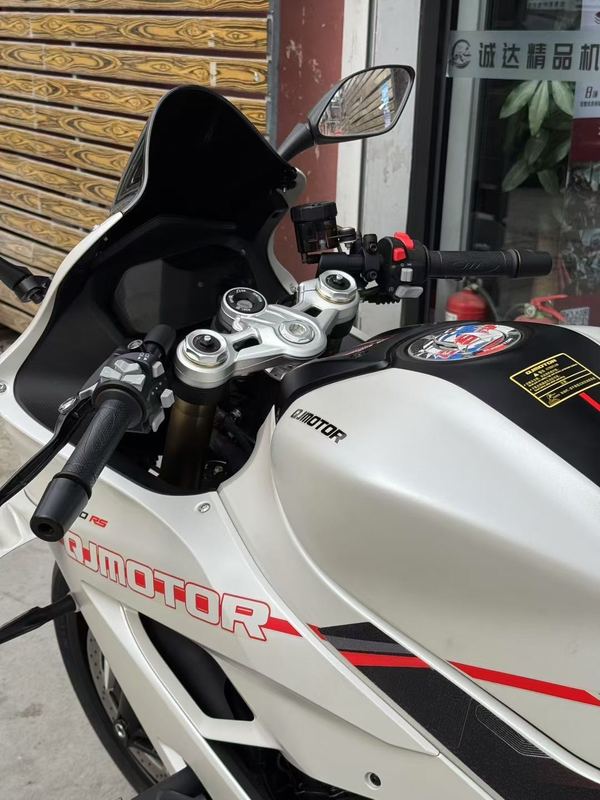 二手QJMOTOR赛600