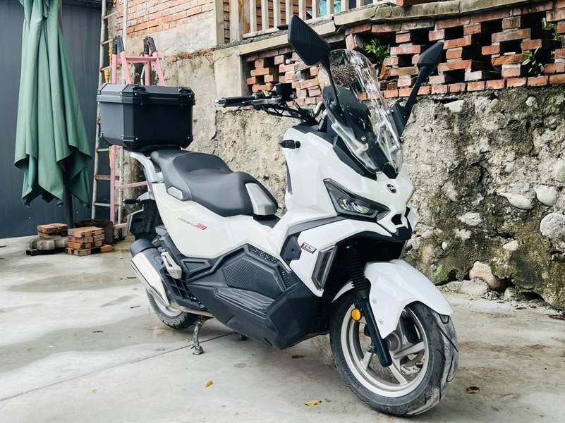 二手三阳哈士奇 Husky ADV150