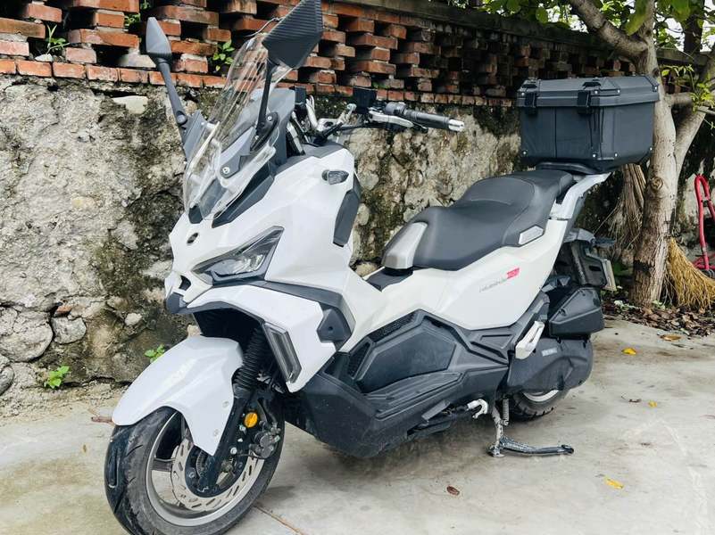 二手三阳哈士奇 Husky ADV150