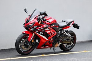 二手本田CBR650R