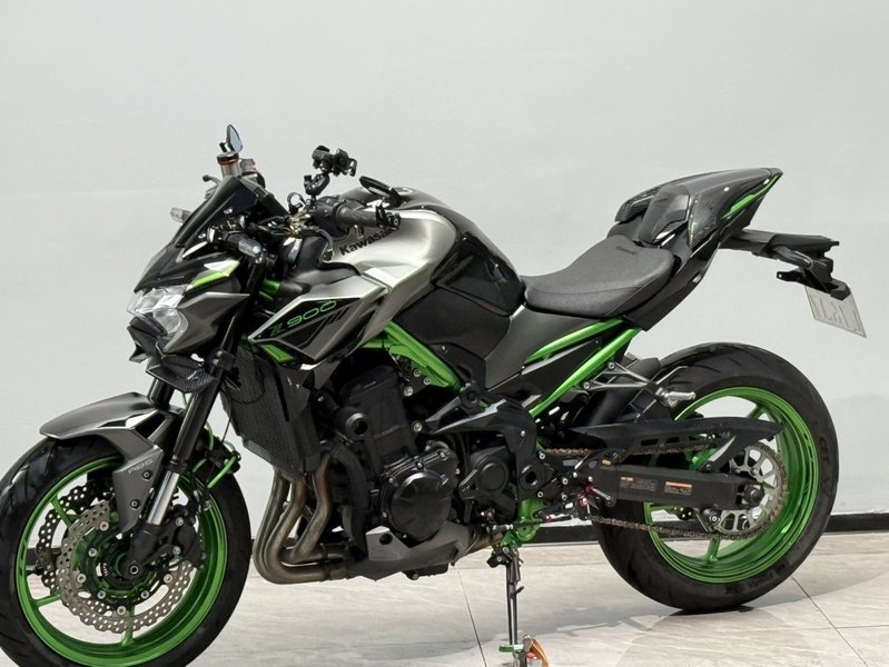二手川崎Z900