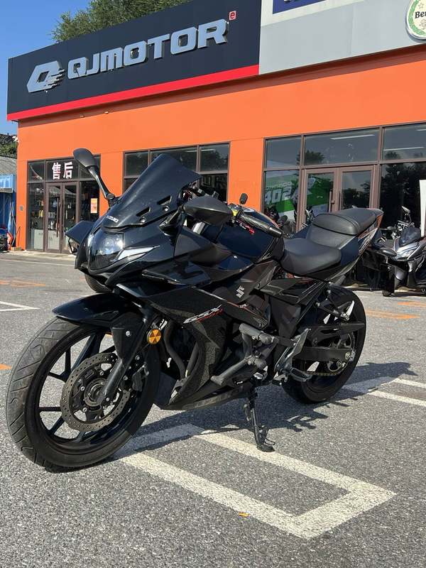 二手豪爵铃木GSX250R