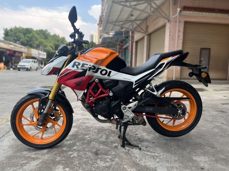 二手五羊本田CB190R 暴锋眼