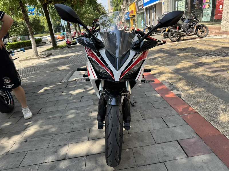 二手QJMOTOR赛400