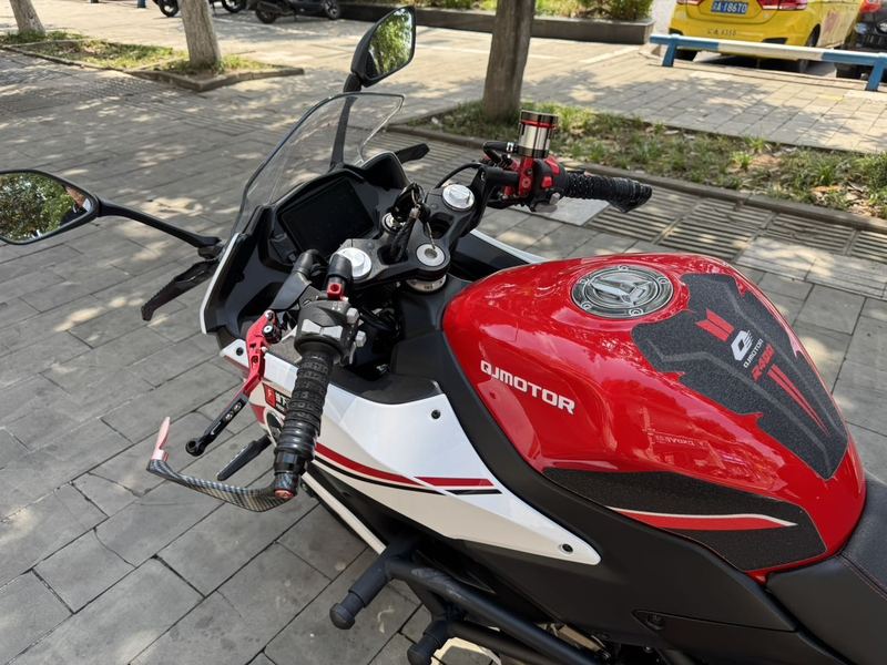 二手QJMOTOR赛400