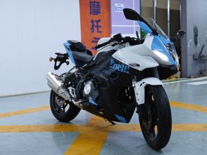 二手贝纳利龙卷风 Tornado 302R