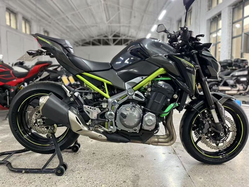 二手川崎Z900