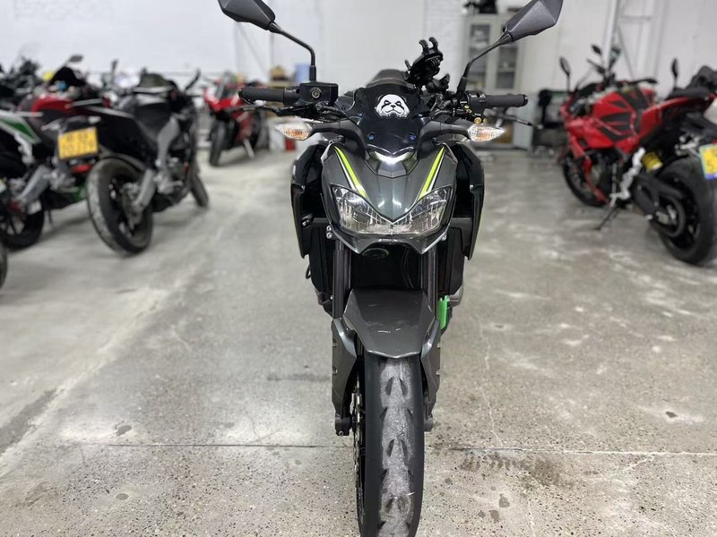 二手川崎Z900