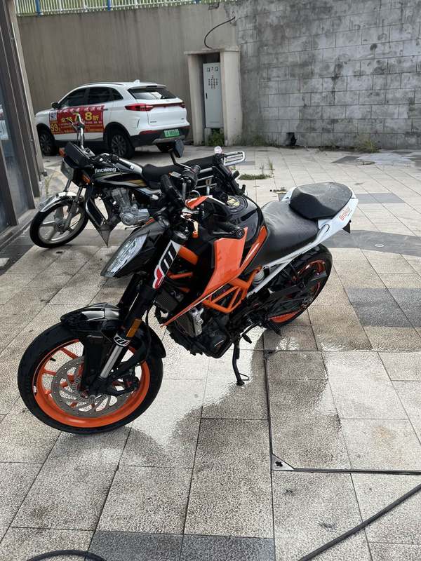 二手KTMR2R390 Duke