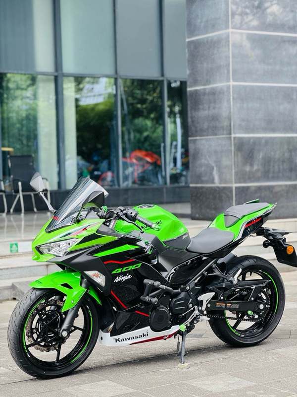 二手川崎Ninja 400