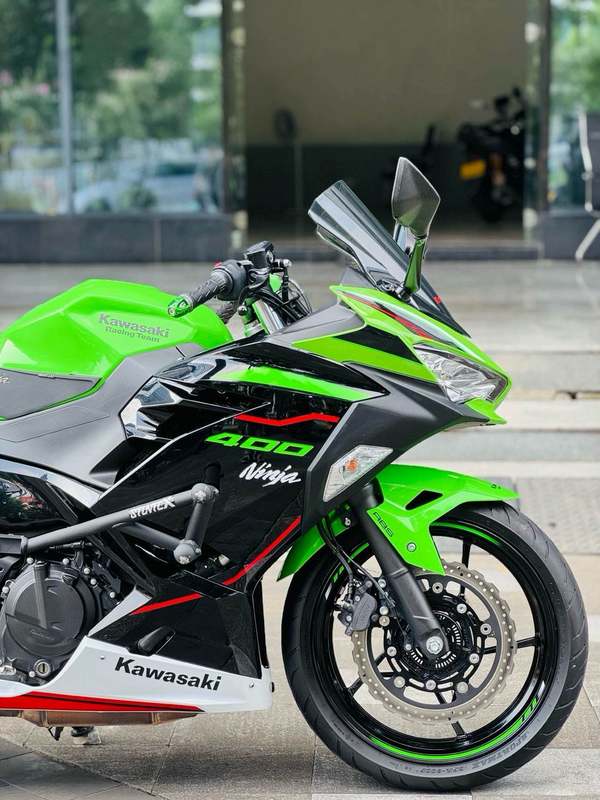 二手川崎Ninja 400