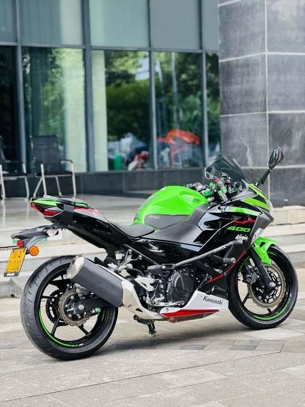 二手川崎Ninja 400