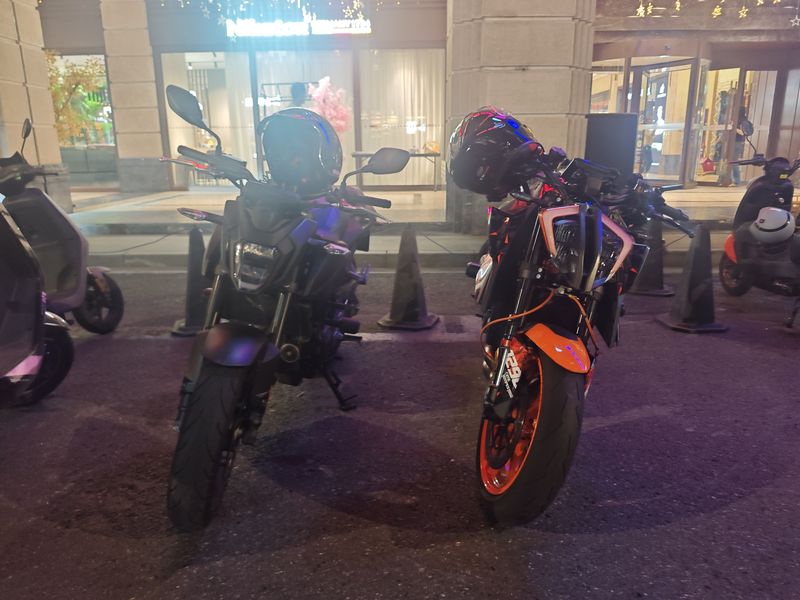 二手KTMR2R1290 Super Duke