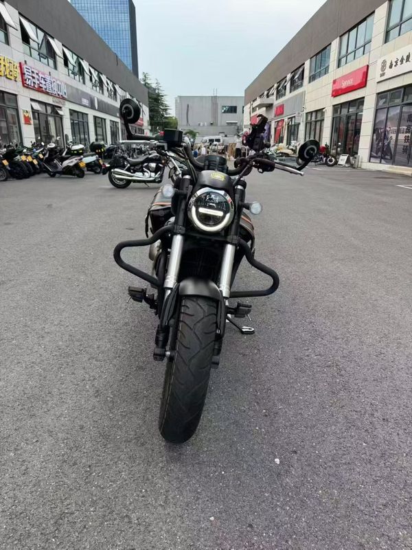 二手QJMOTOR闪300