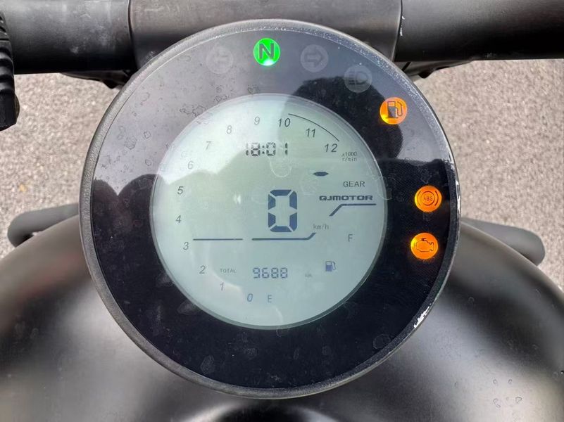 二手QJMOTOR闪300