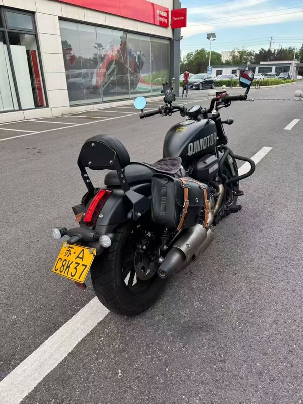 二手QJMOTOR闪300