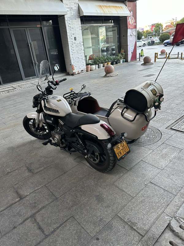 二手QJMOTOR闪300+