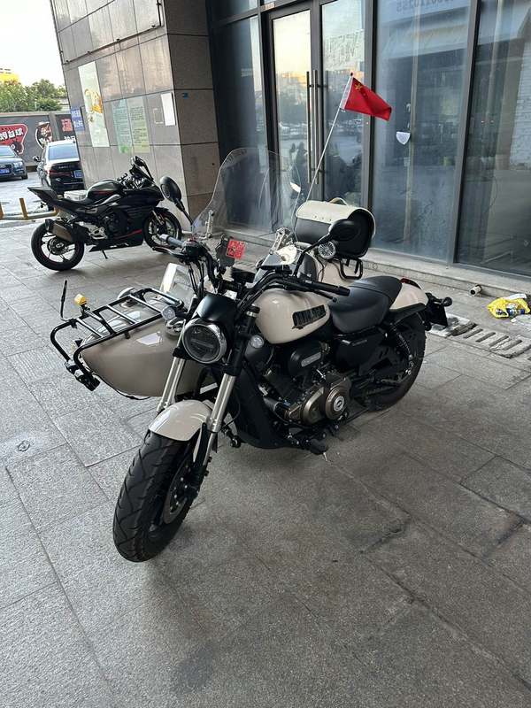 二手QJMOTOR闪300+