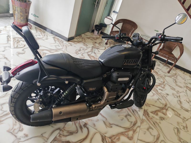 二手QJMOTOR闪300