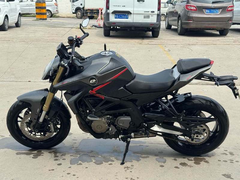 二手QJMOTOR追600