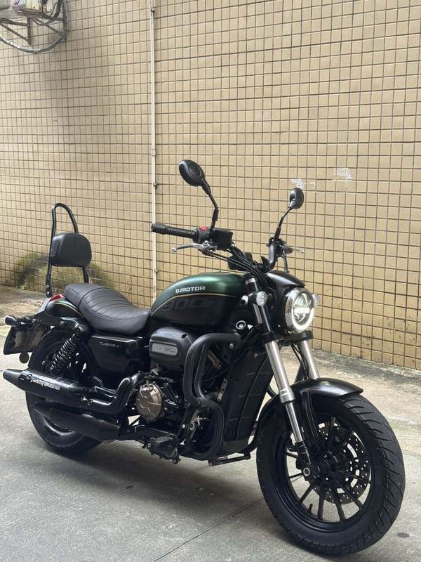 二手QJMOTOR闪300