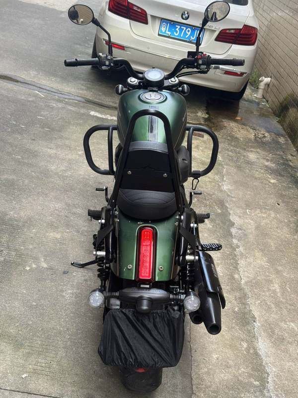二手QJMOTOR闪300