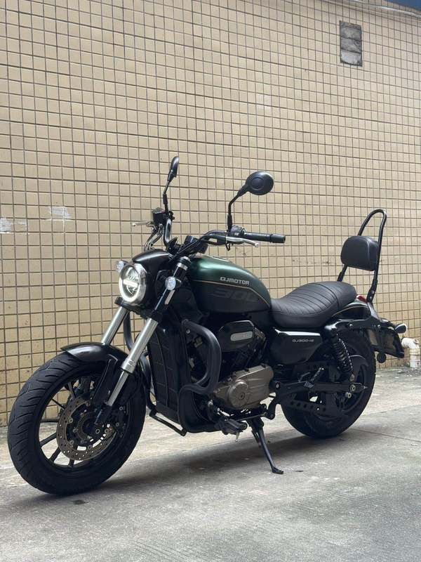 二手QJMOTOR闪300
