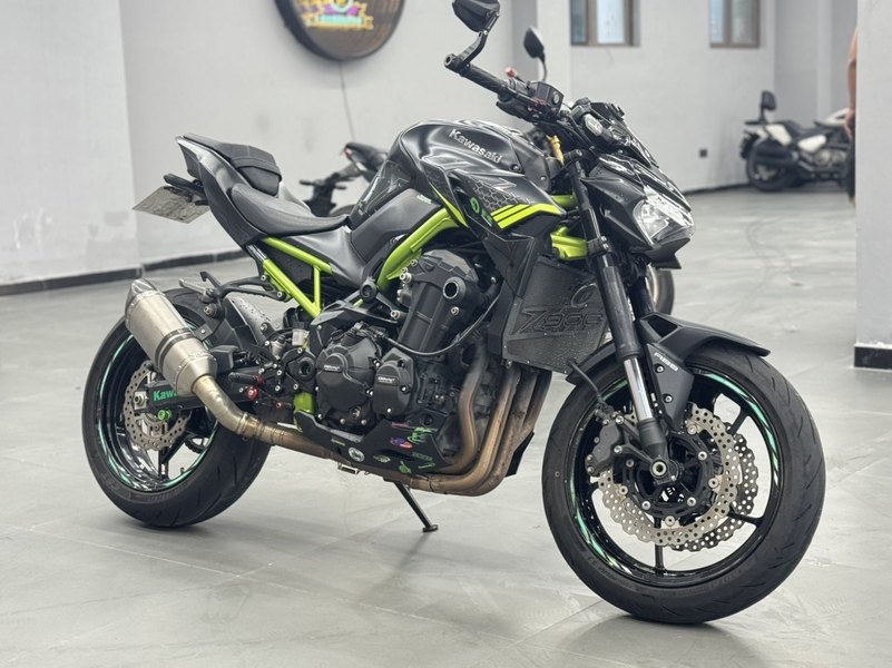 二手川崎Z900