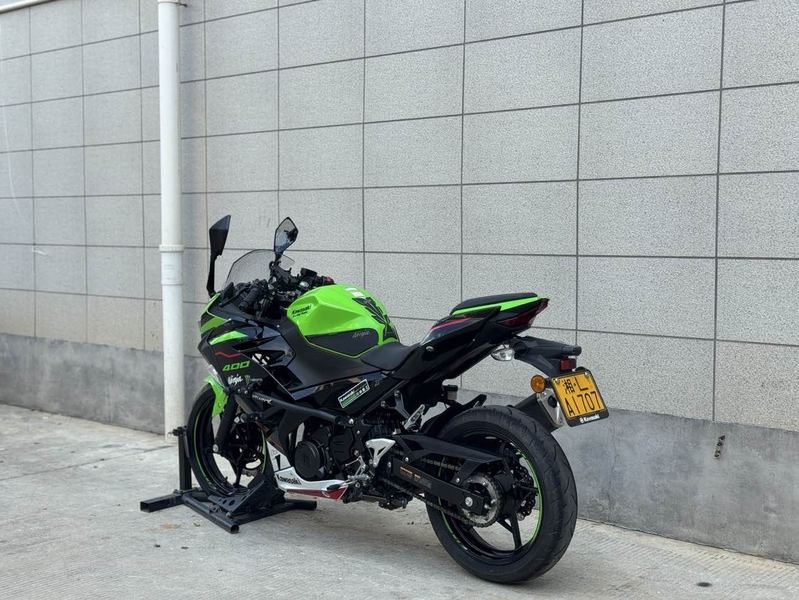 二手川崎Ninja 400